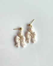 Load image into Gallery viewer, The Molly earrings (Christmas version)