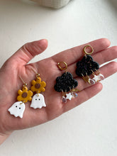 Load image into Gallery viewer, The Sally