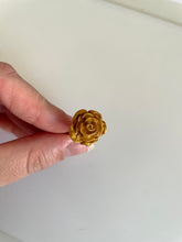 Load image into Gallery viewer, The Rose ring