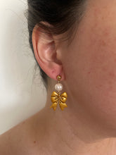 Load image into Gallery viewer, The Molly earrings (Christmas version)