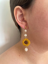 Load image into Gallery viewer, The Sunny earrings