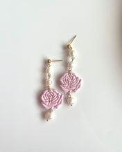 Load image into Gallery viewer, The Rosita earrings