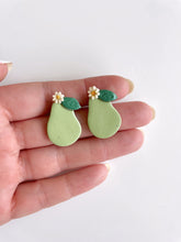 Load image into Gallery viewer, The pear studs