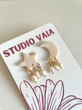 Load image into Gallery viewer, The Nuna earrings
