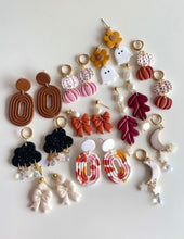 Load image into Gallery viewer, The Lorelai Hoops
